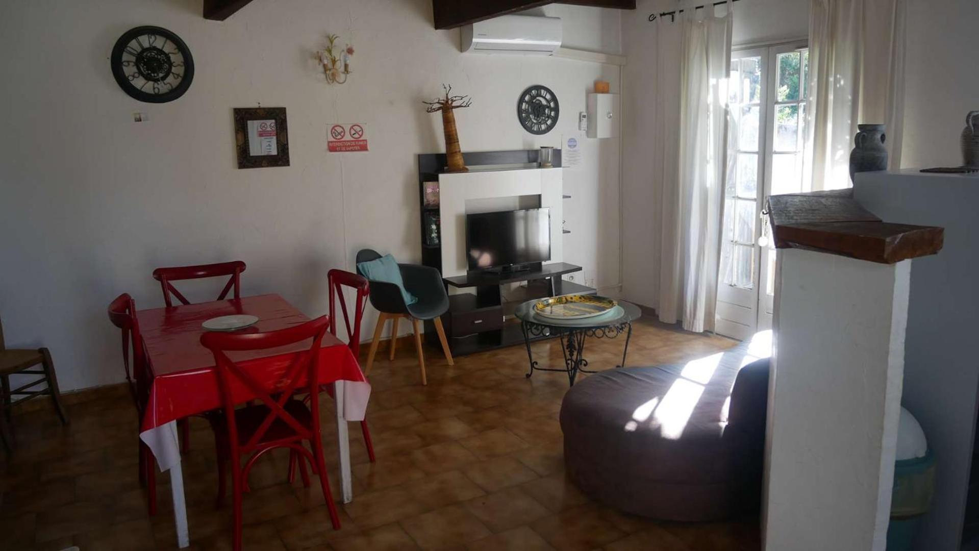 Mas Maurane - Le Bougainvillier Aux Portes D'Arles Apartment Tarascon Exterior photo
